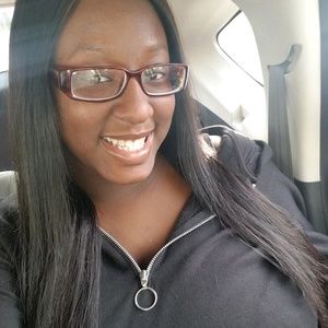 Meet your Posher, Tanisha